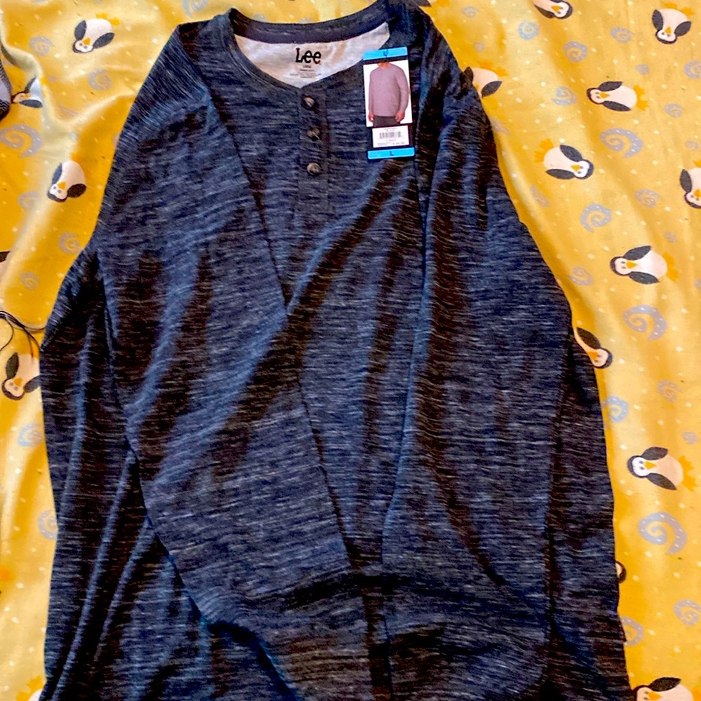 Men’s black long sleeve
